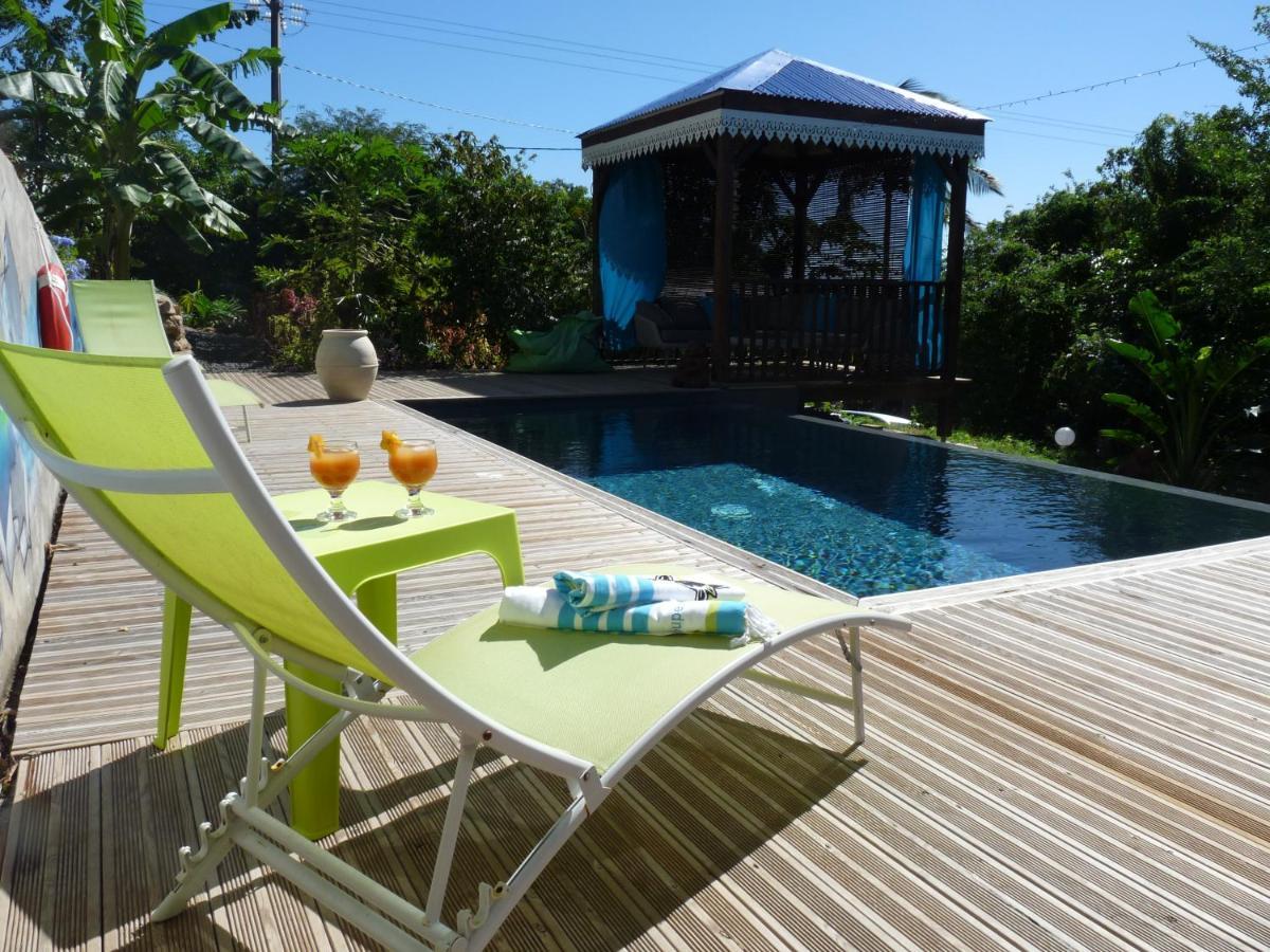 Bungalow La Tortue Bleue Bouillante Exterior photo