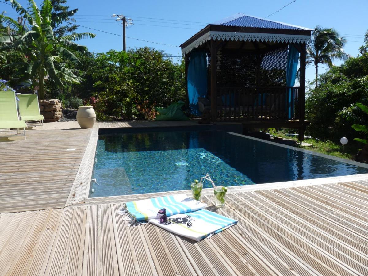 Bungalow La Tortue Bleue Bouillante Exterior photo